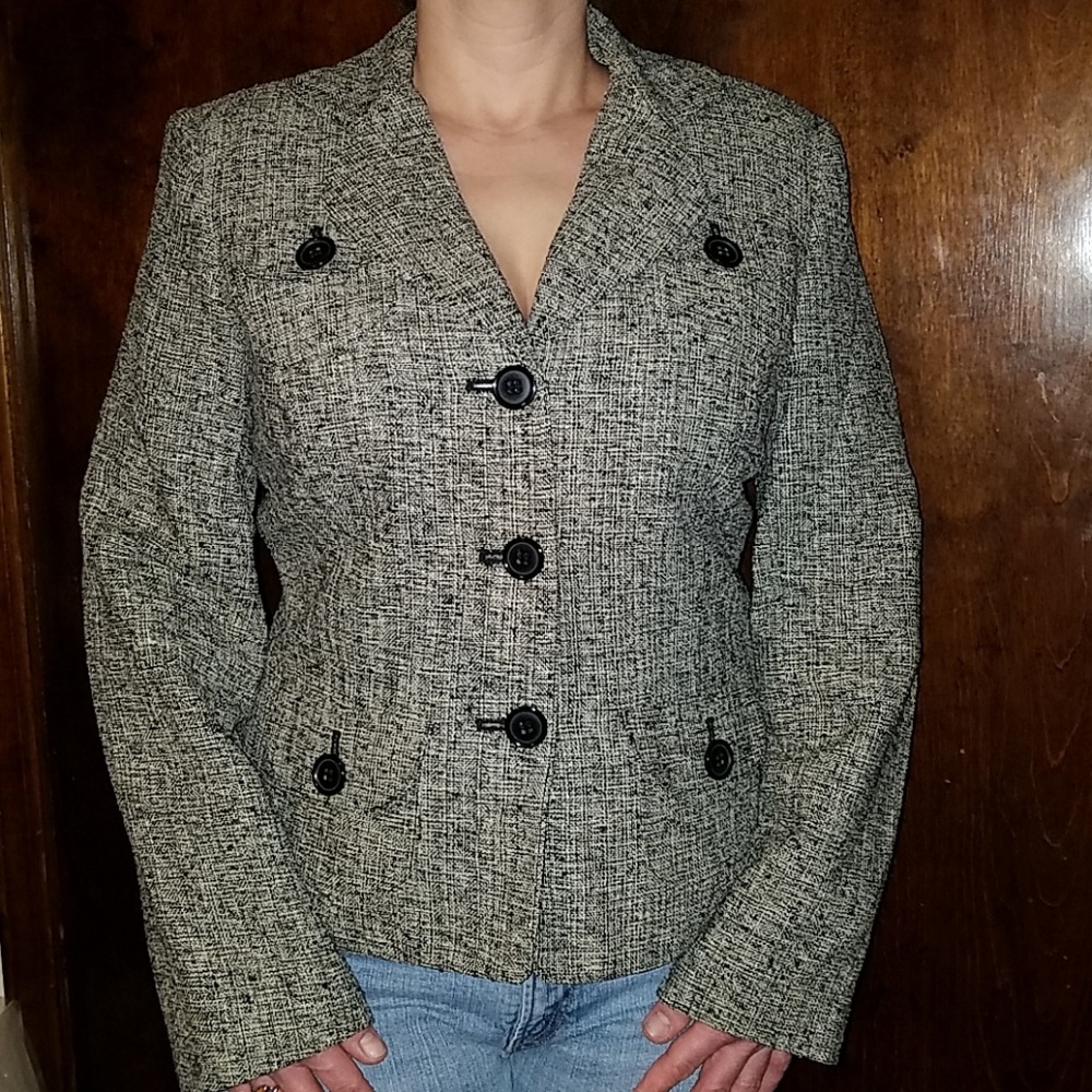 Josephine Chaus silk/tweed blazer